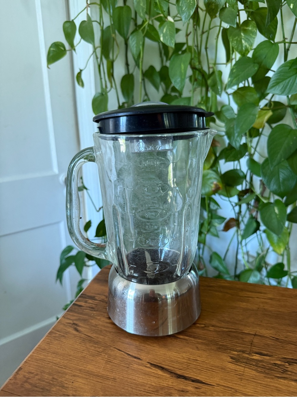 OSTER Glass Blender Pitcher with Black Lid and Stainless Base Replacement